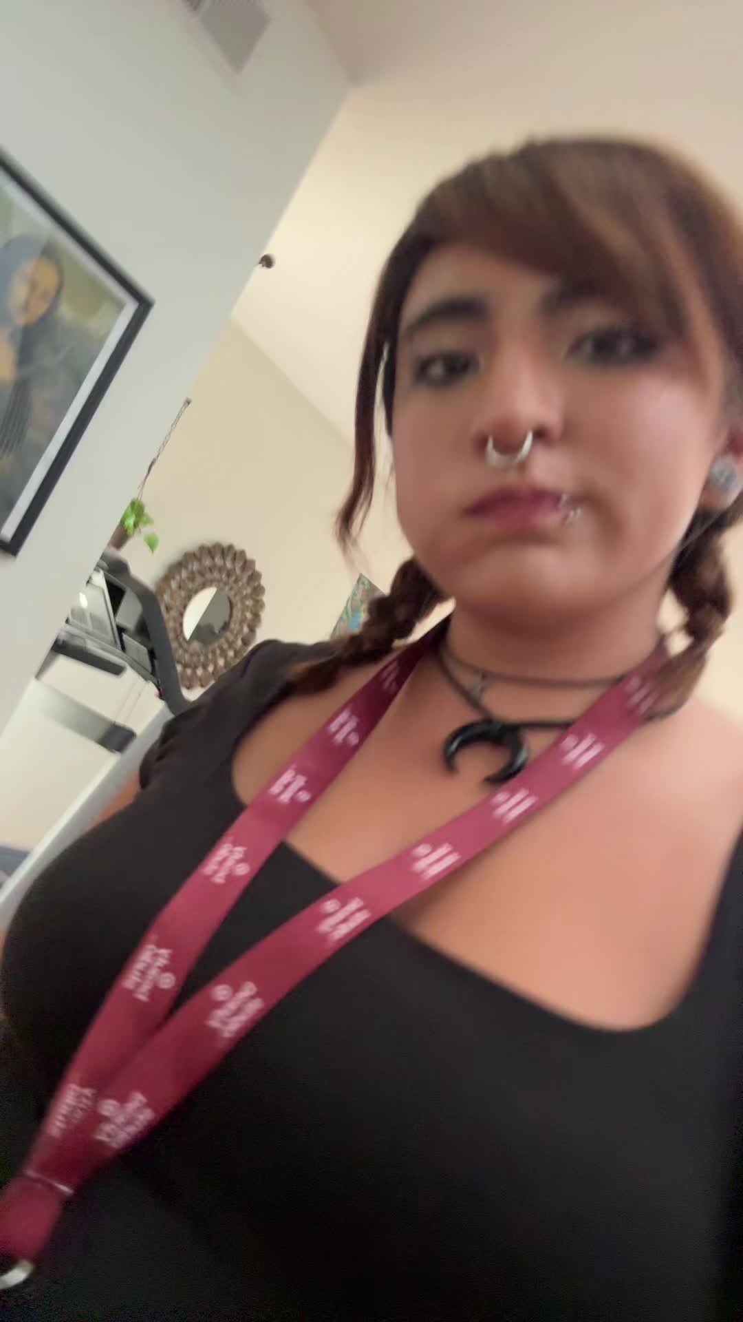 @positivepanda237