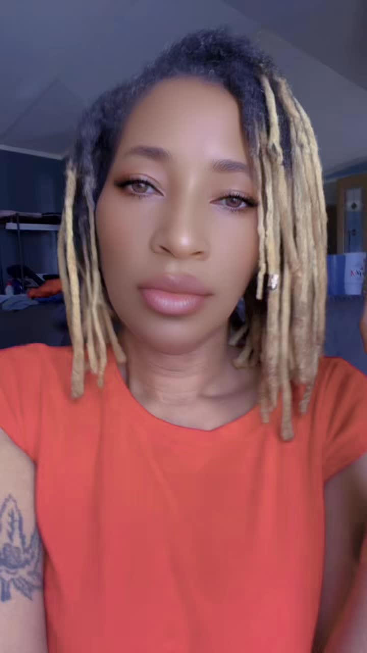@Siren Goddess Dola 💎👑🌹🔥