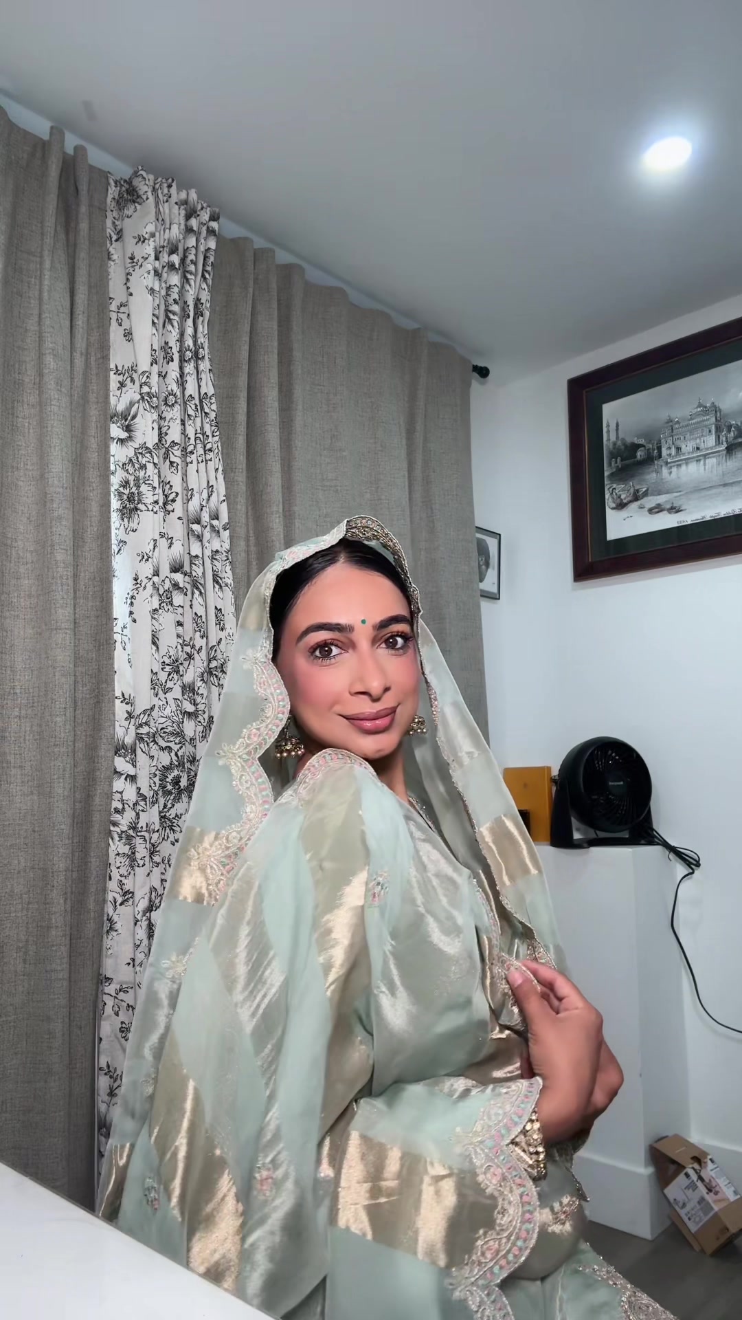 @itsamritdhaliwal