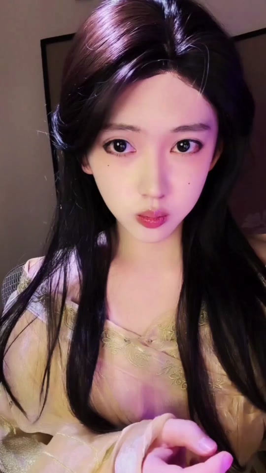 @开心元元fans