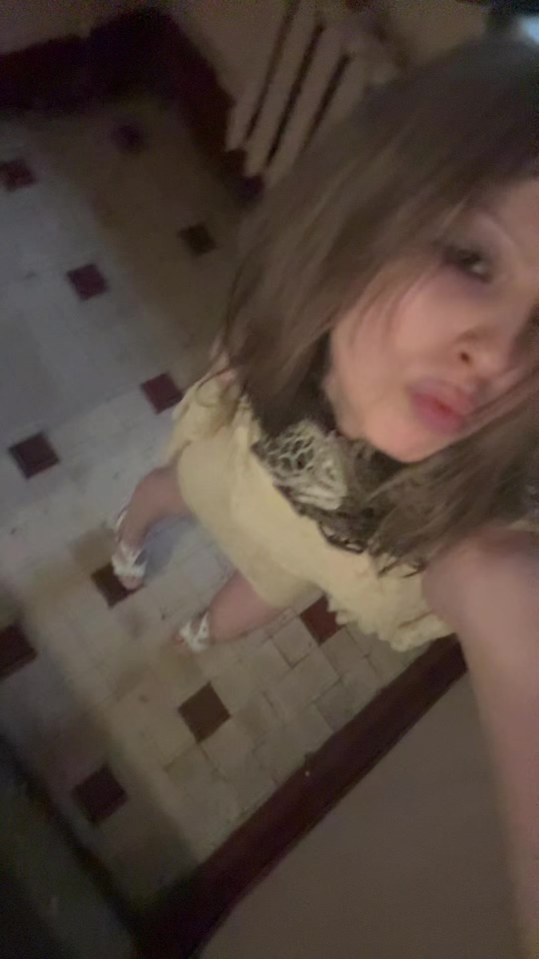 @user39686930563
