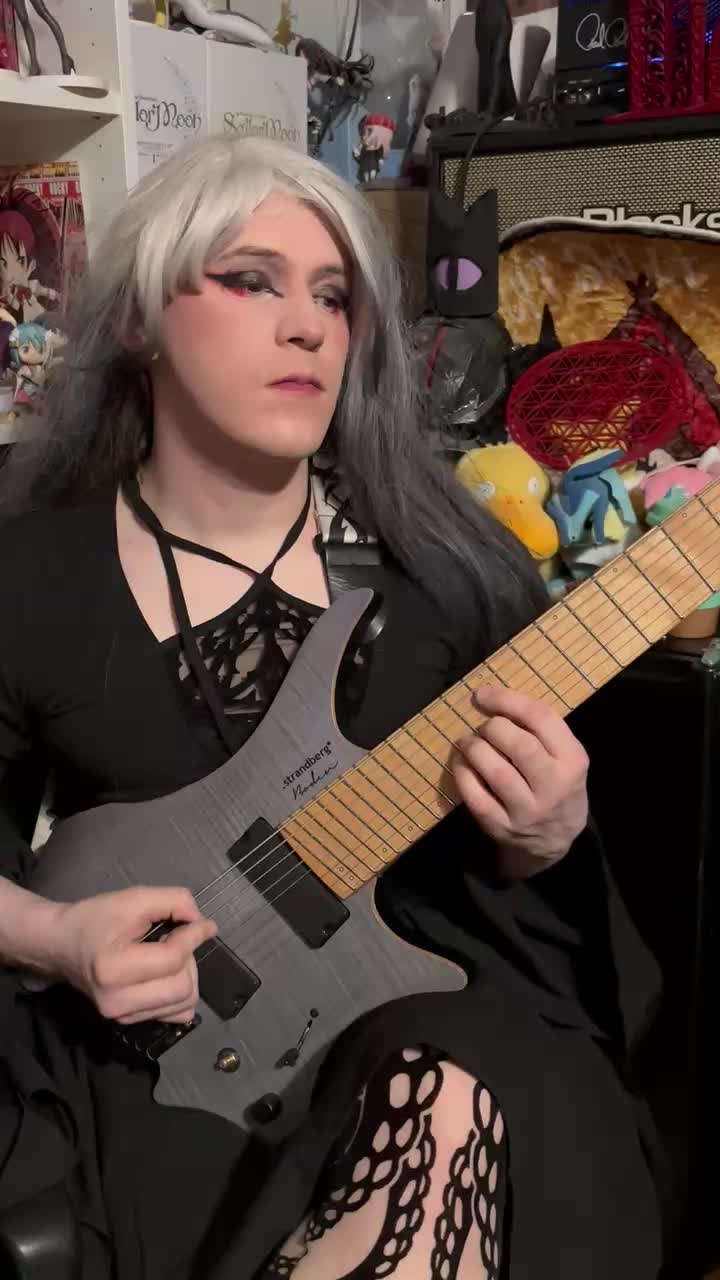 @MiserableMimic