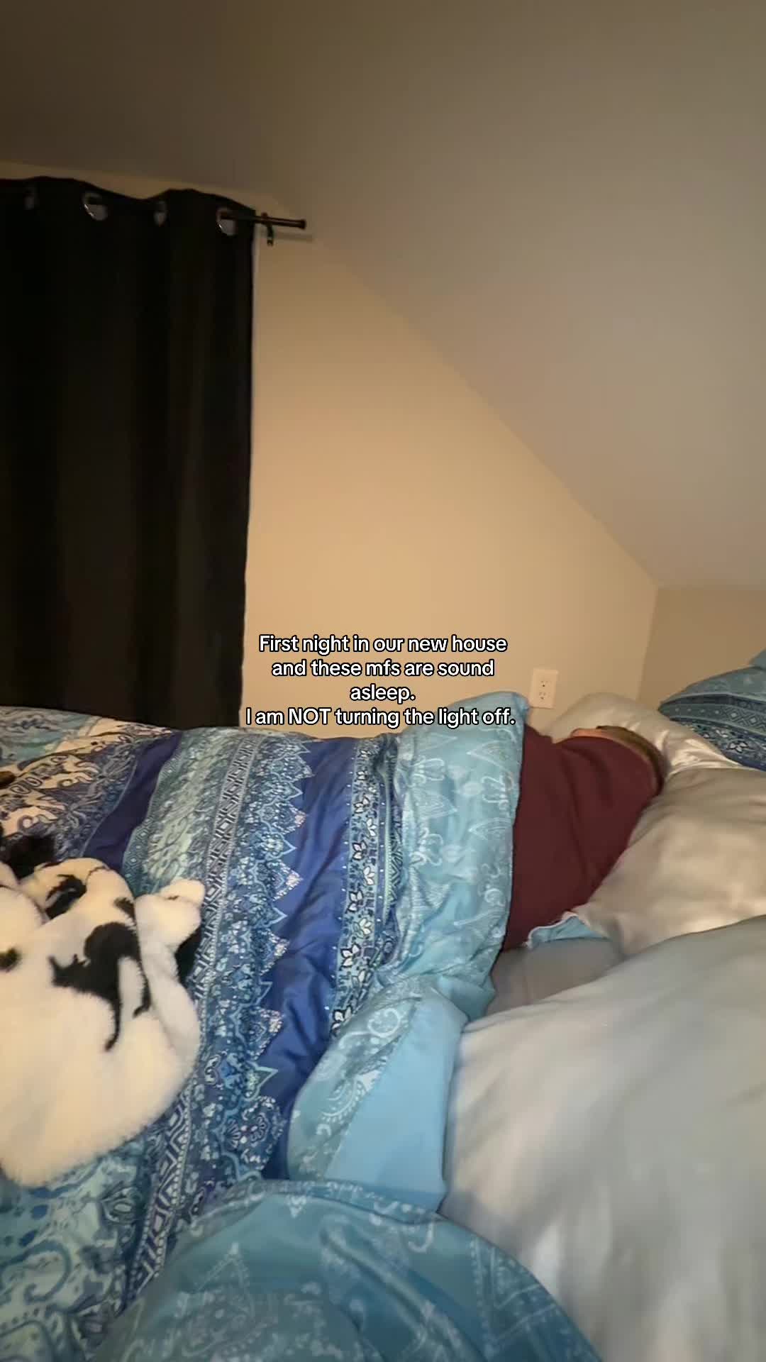 @EM🦋