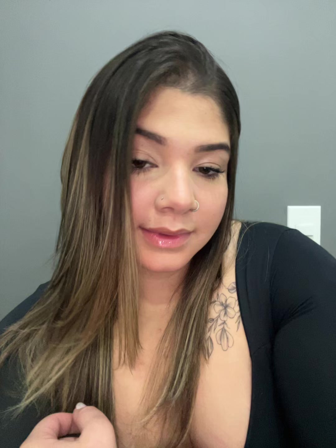 @_nicollysants