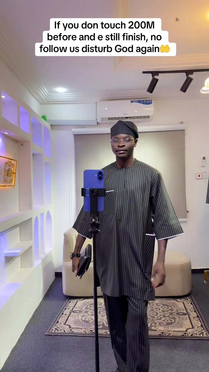 @Abuja_Celebrity_Tailor