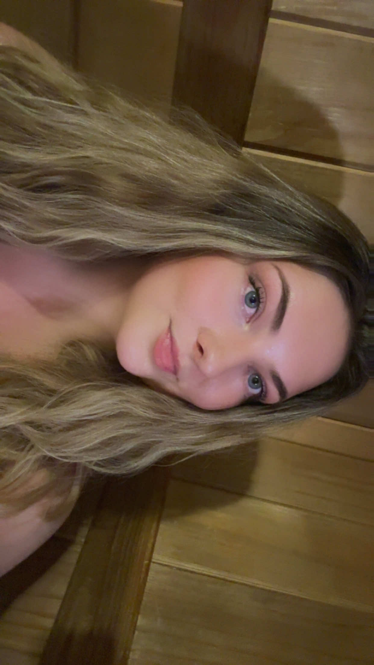 @CourtneyC23_