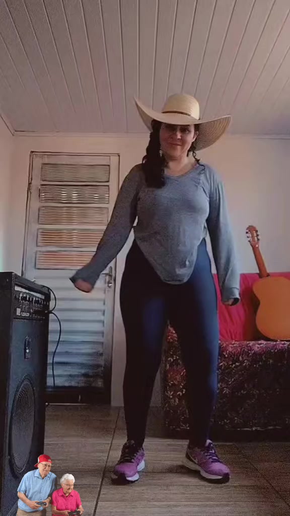 @Priscila