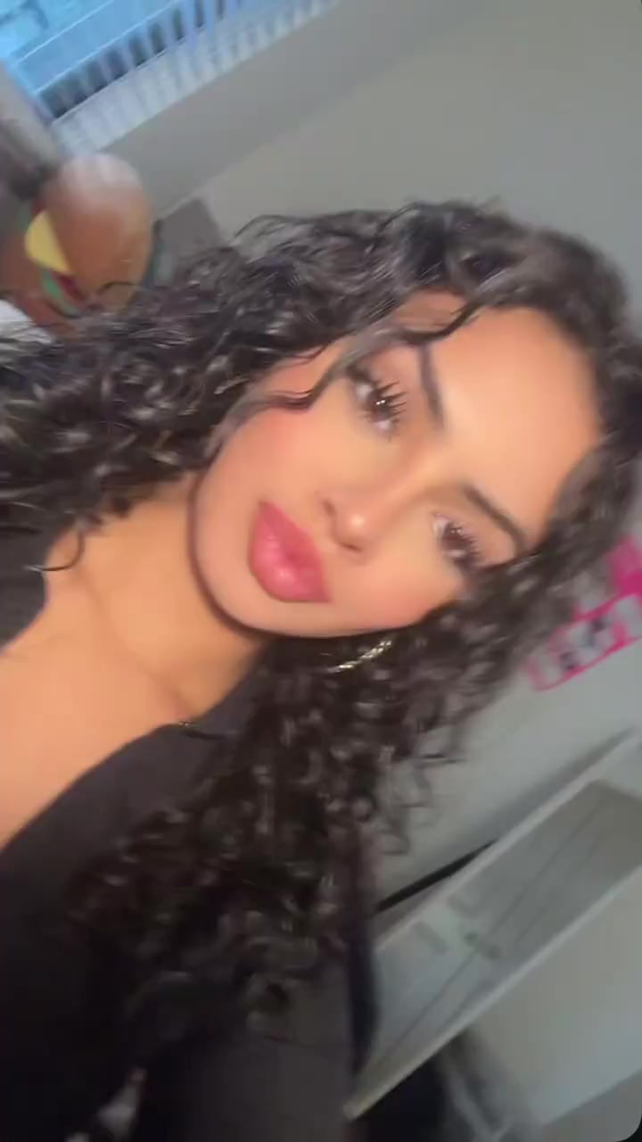 @samantha🦋