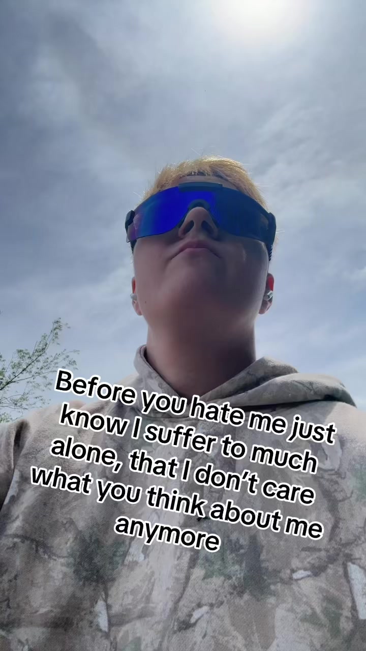 @Cr4ZyA1iEn🛸🕷️