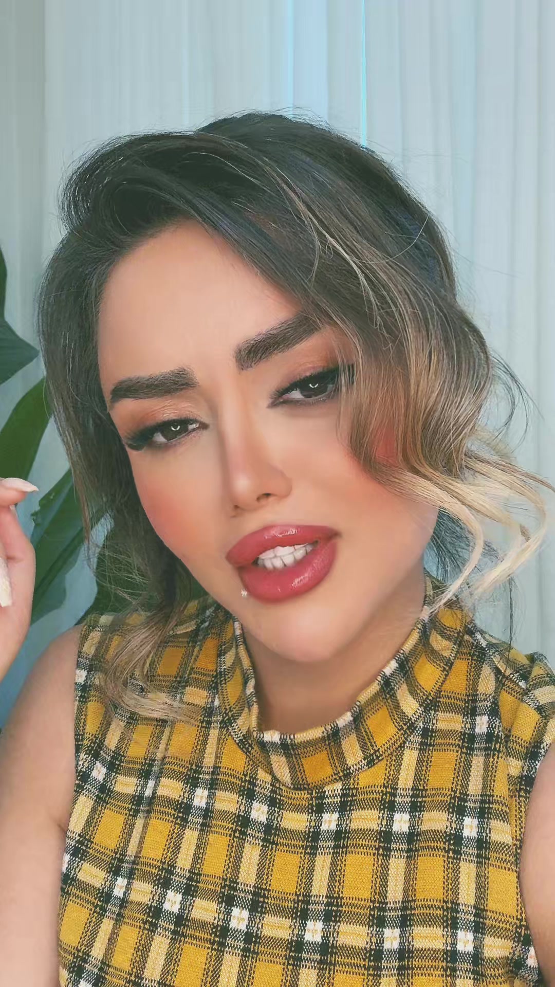 @niloofararvand
