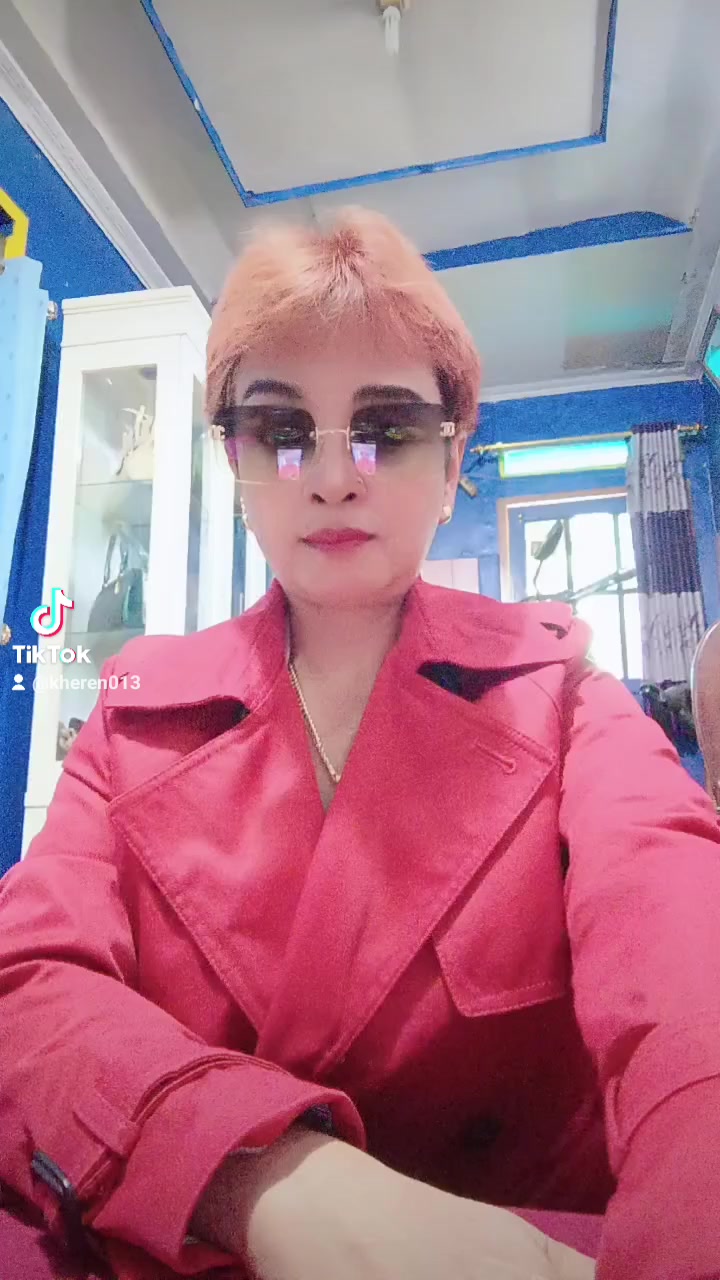 @Kheren