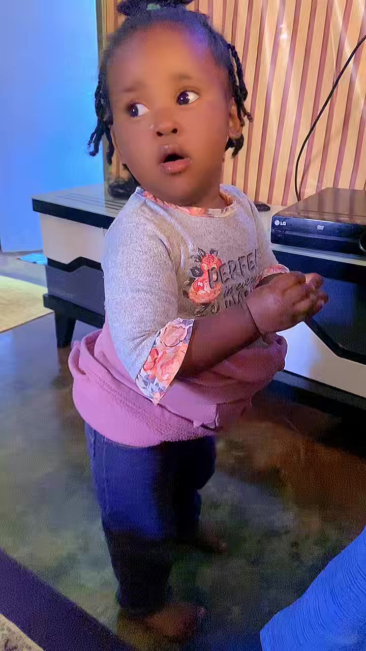 @Elicool