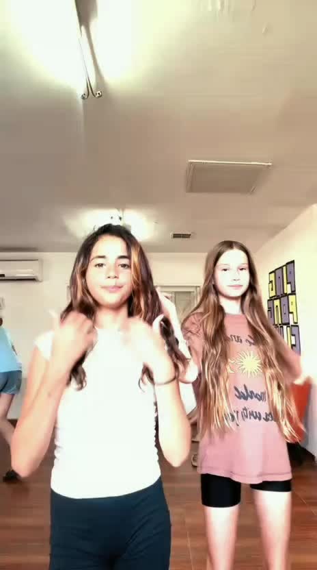 @â¨đşđšsisters by bloodđšđşâ¨