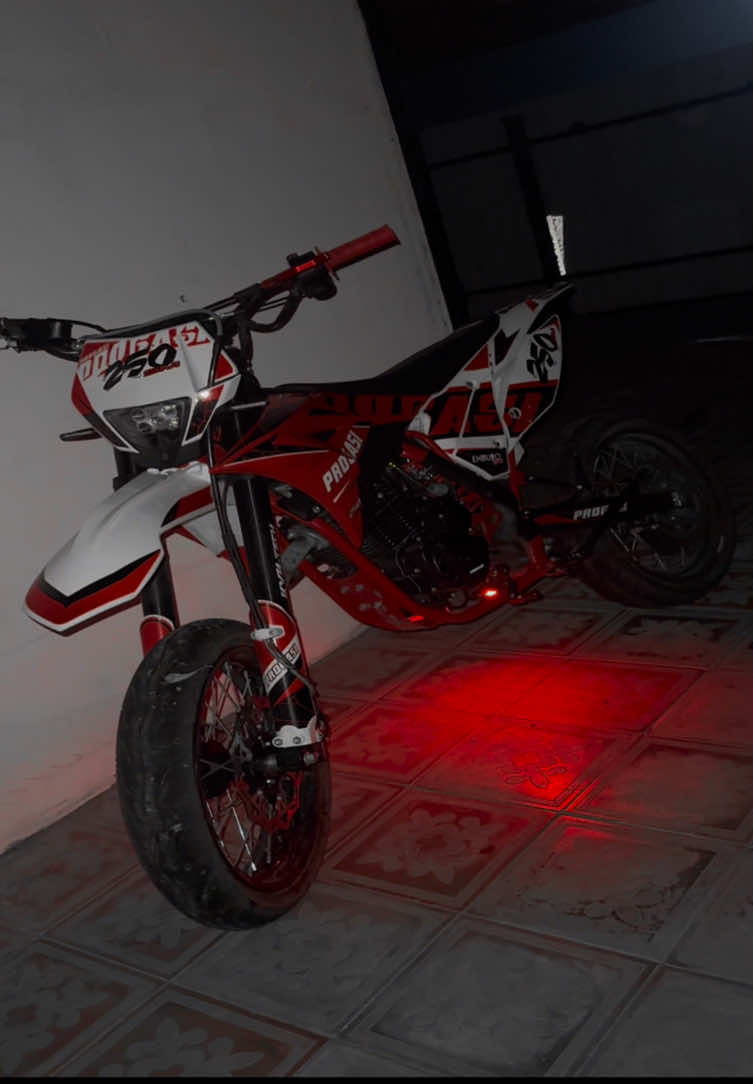 @⚡️𝑴𝑳𝑹𝒊𝒅𝒆𝒓⚡️