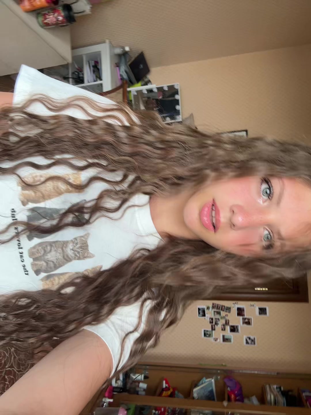 @аннета👻