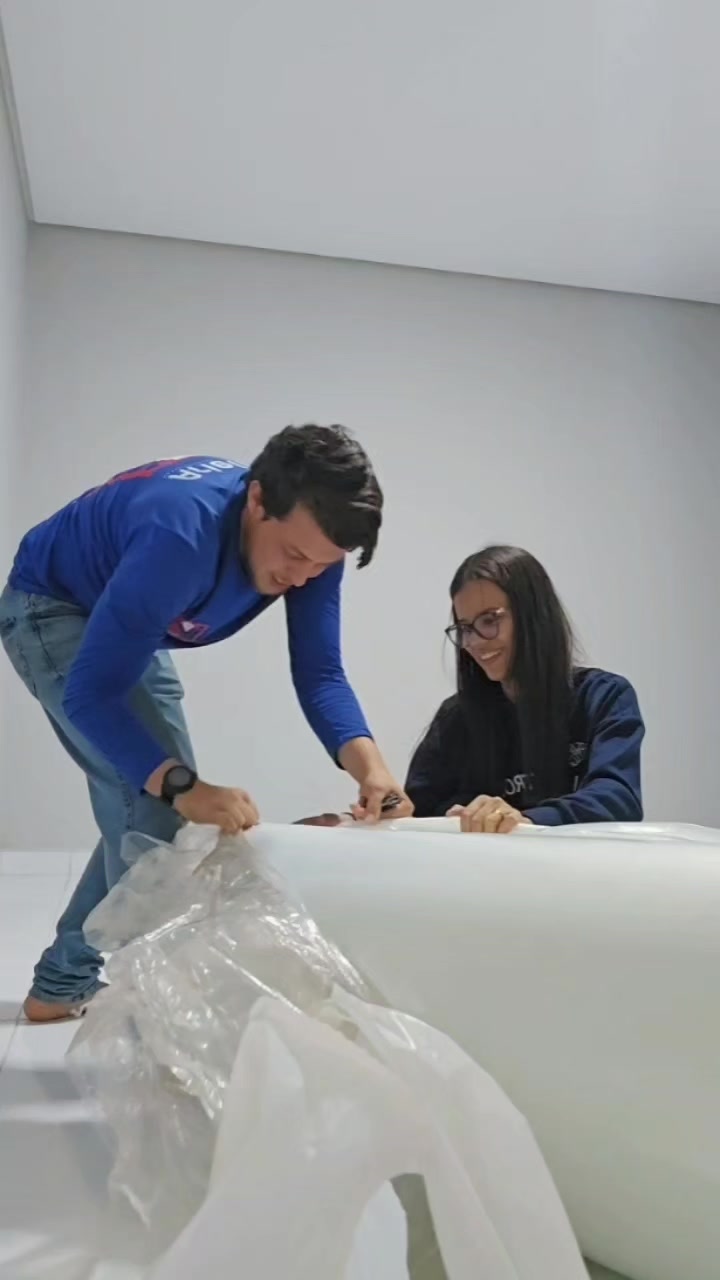 @L&iacute;via