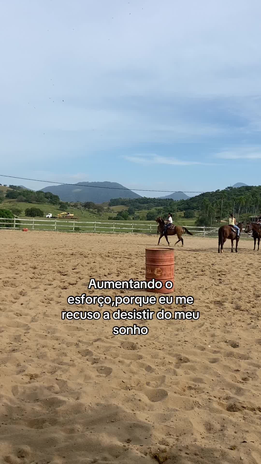 @Pᥱ́r᥆ᥣᥲ ᥱ ᥴᥲριtᥲ̃᥆