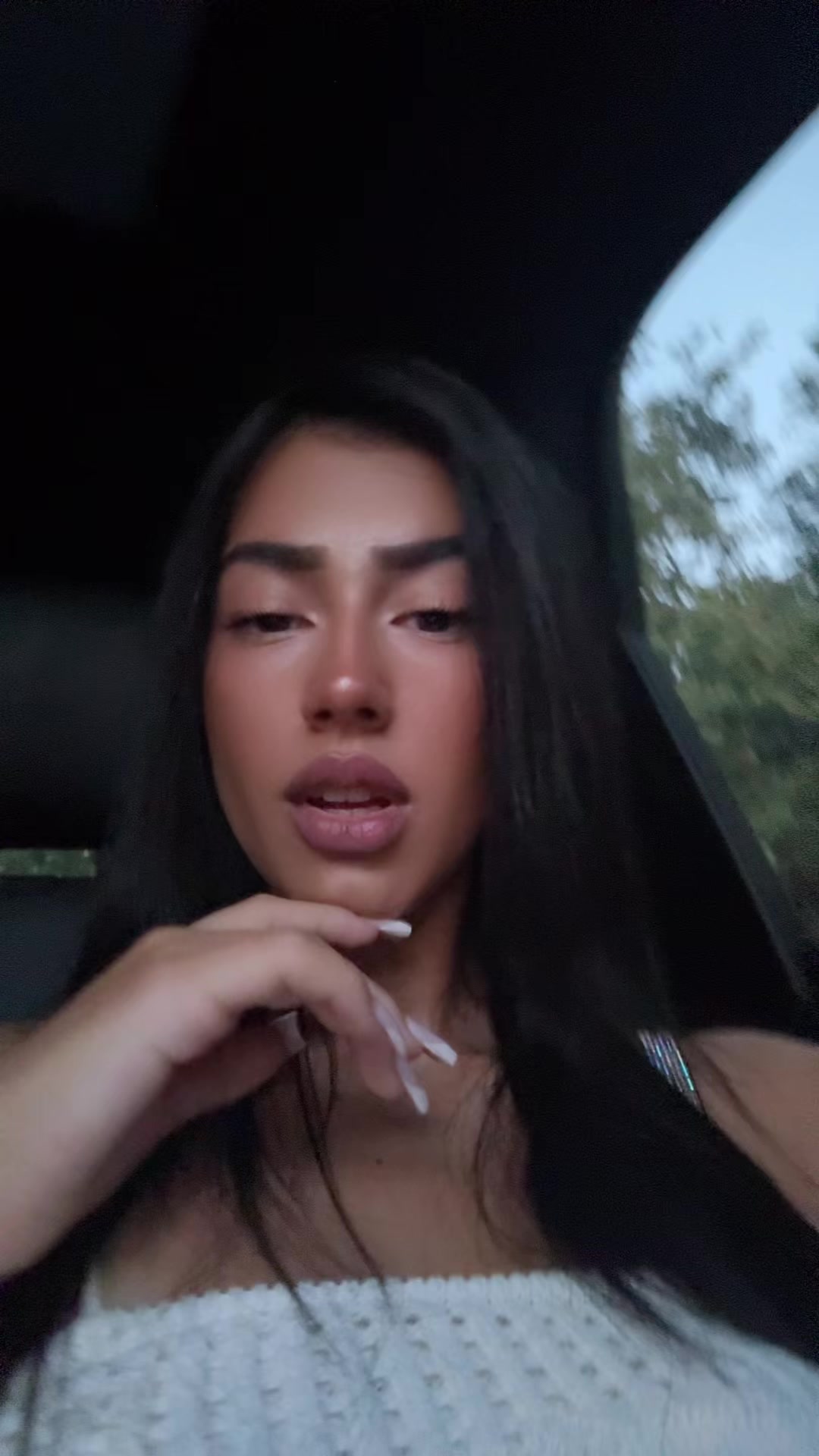 @𝐧