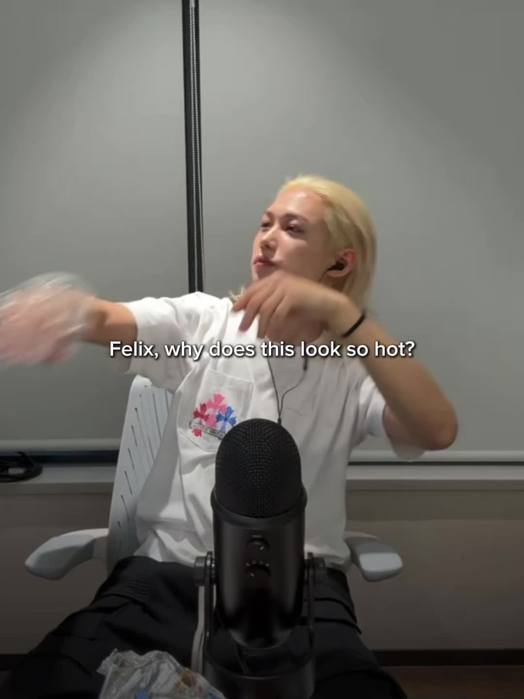 @๐๐๐๐๐๐๐๐
