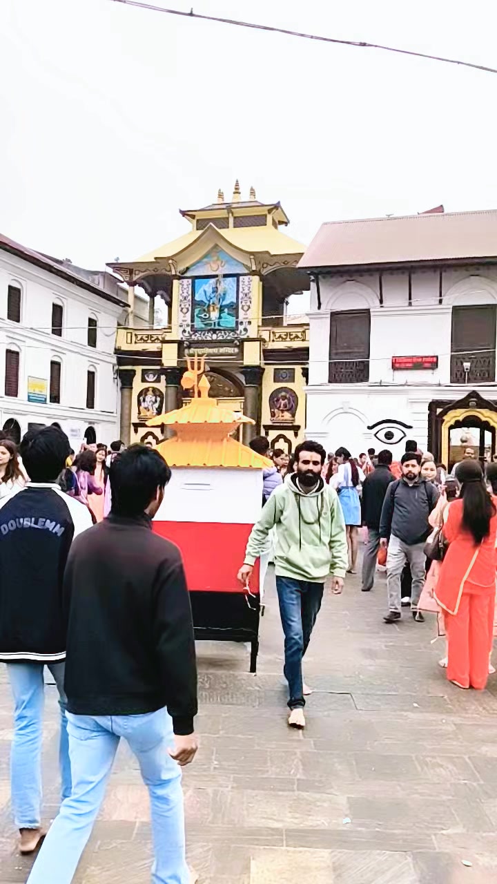 @Singer Ravi Mishra