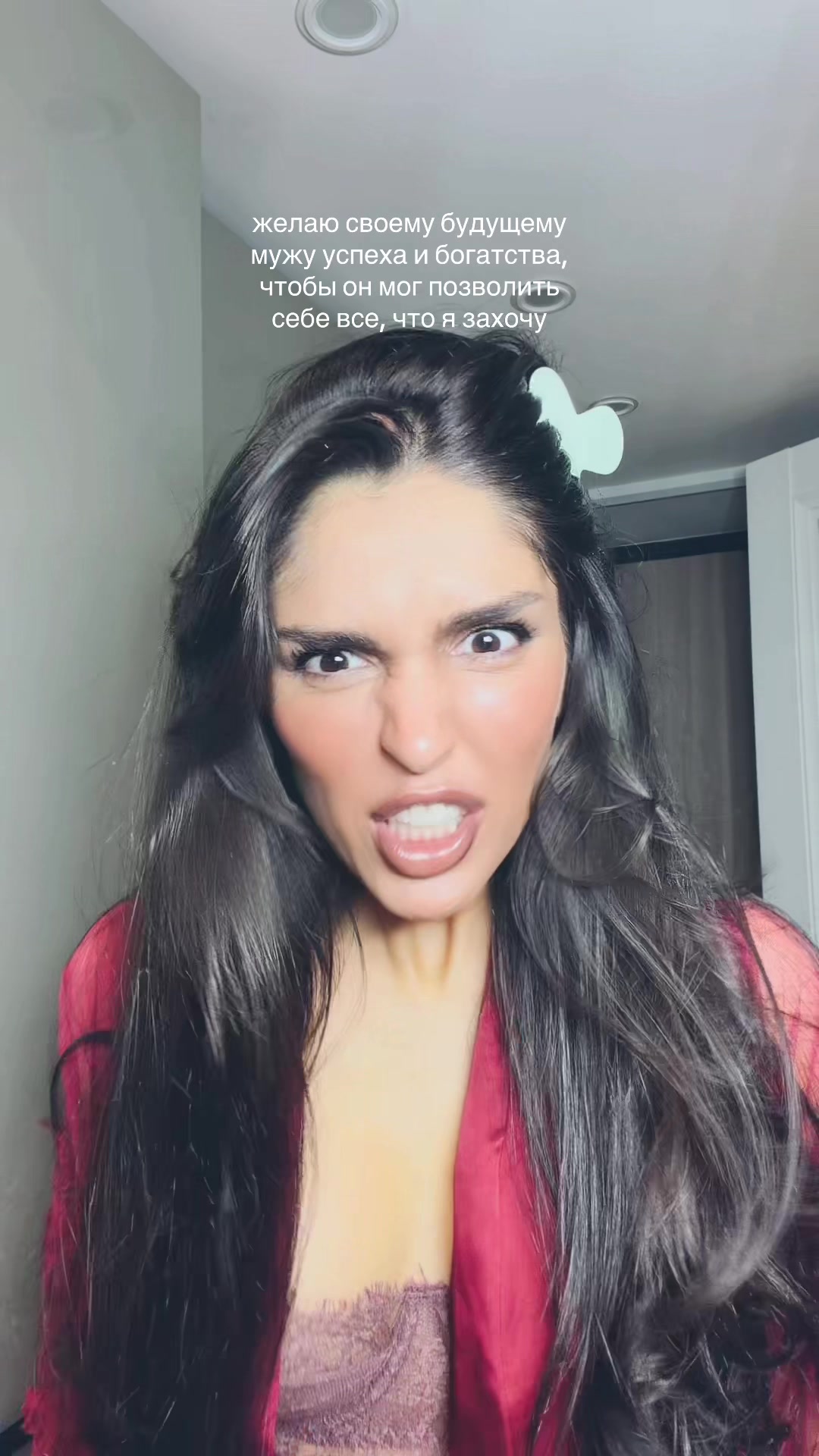 @KRISTALIA 💎