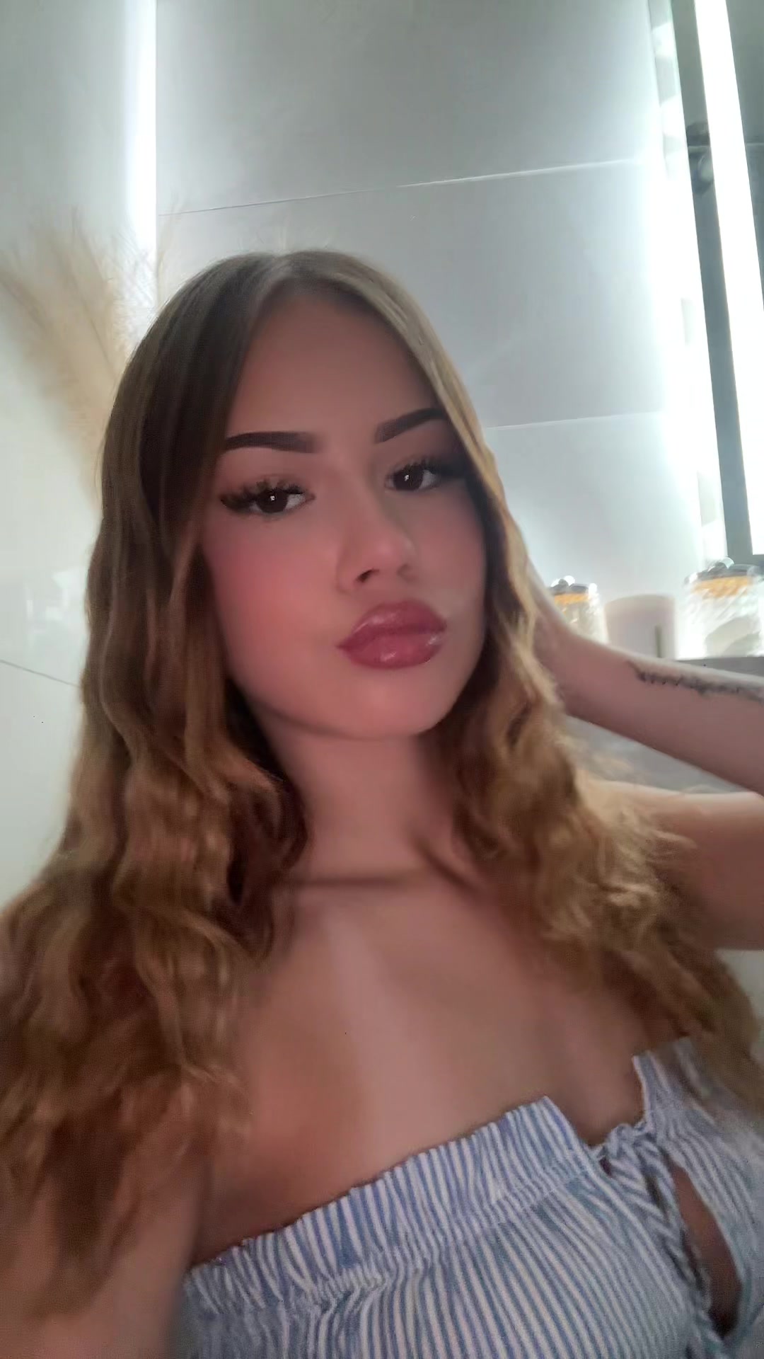 @𝐽𝐻