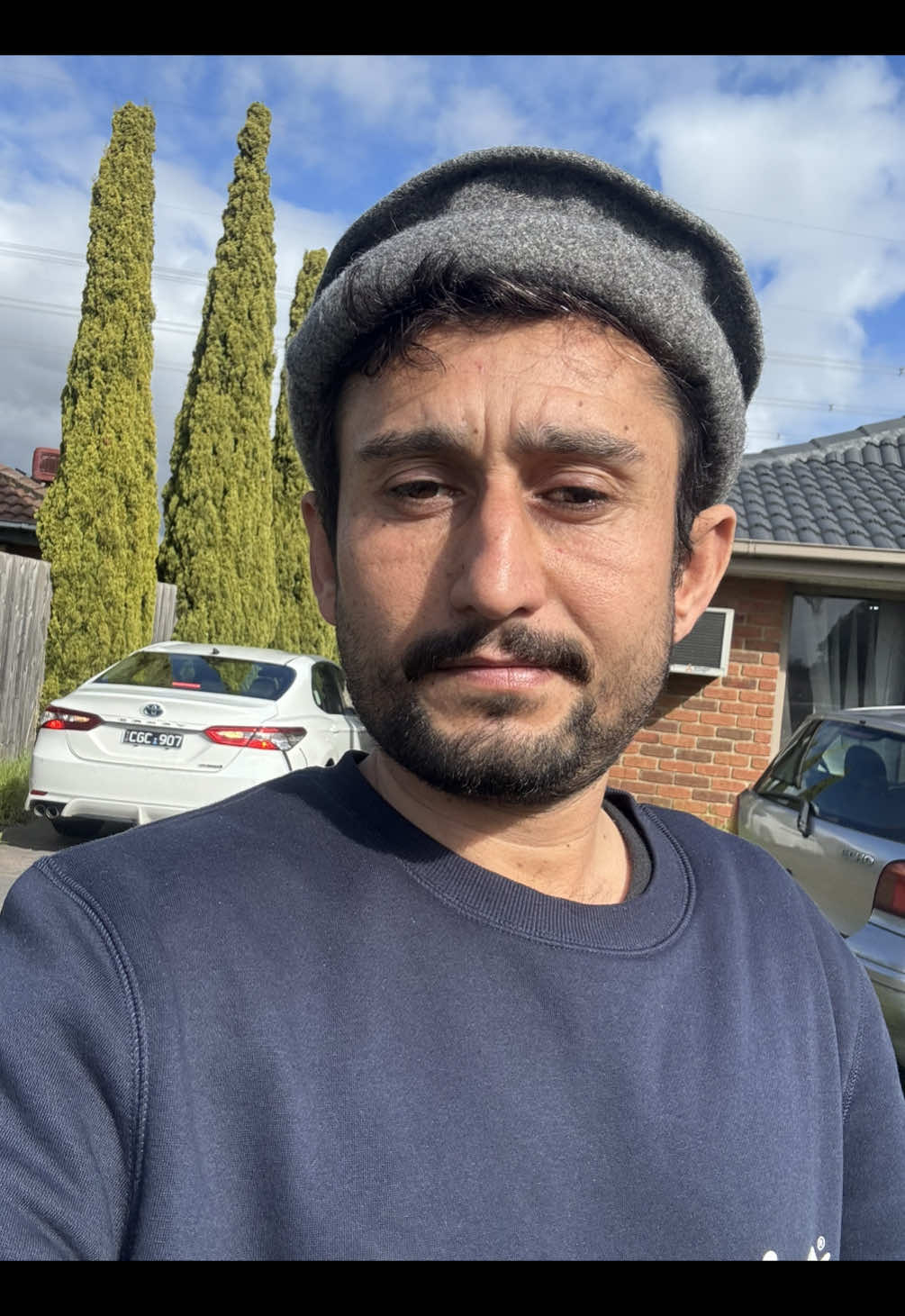 @Zia_Khan