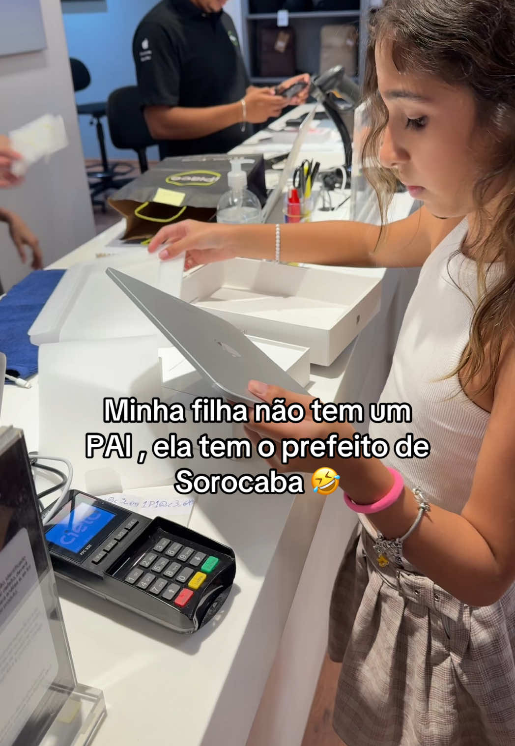 @Vivi Costa 🎀