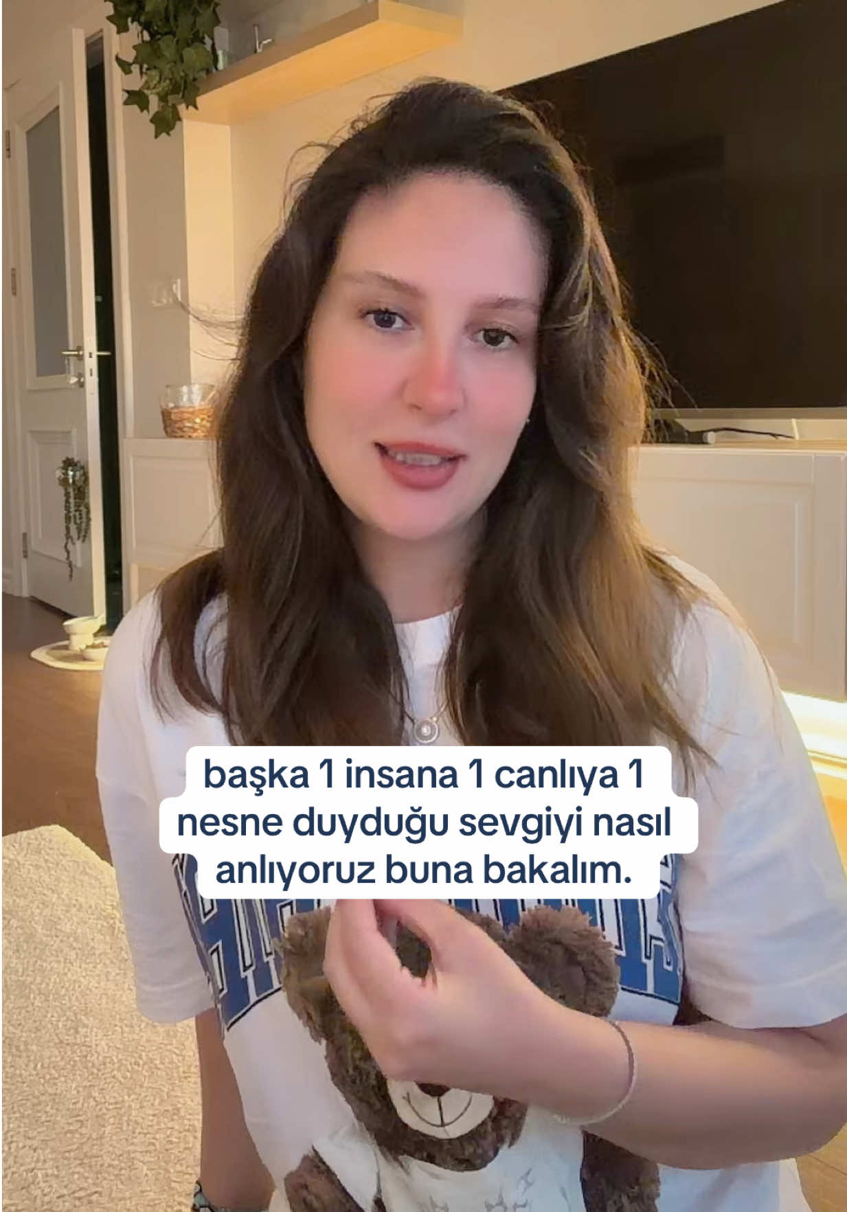 @gozdeeloves