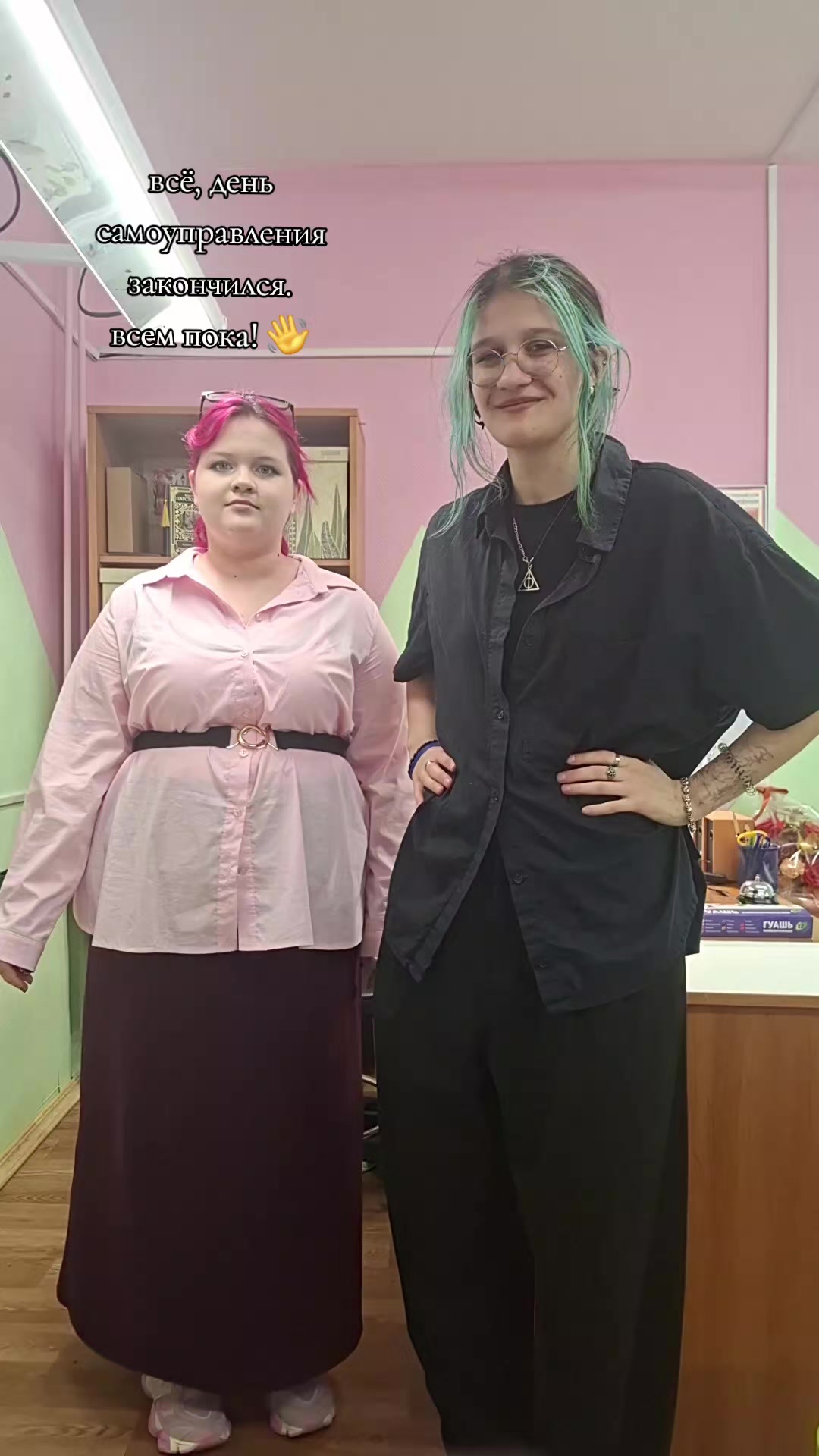 @огурец