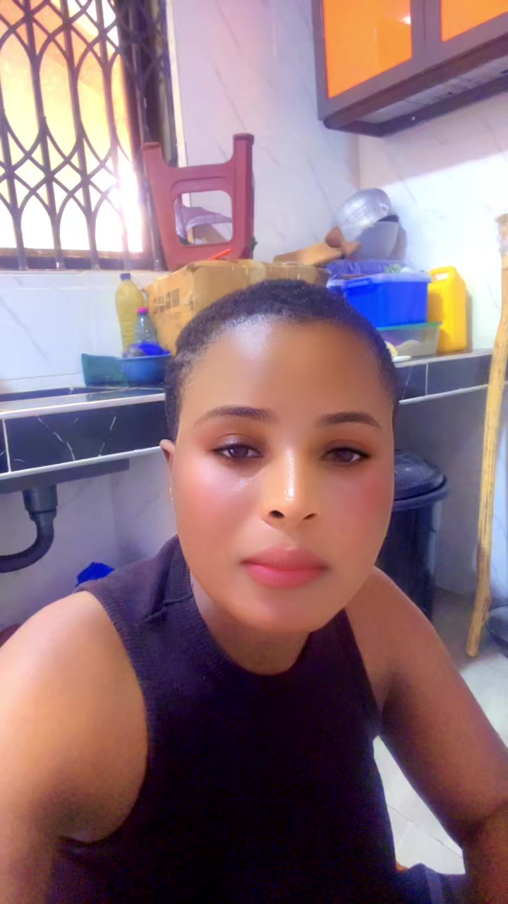 @🔥Baby😍🌹brown 💕👅