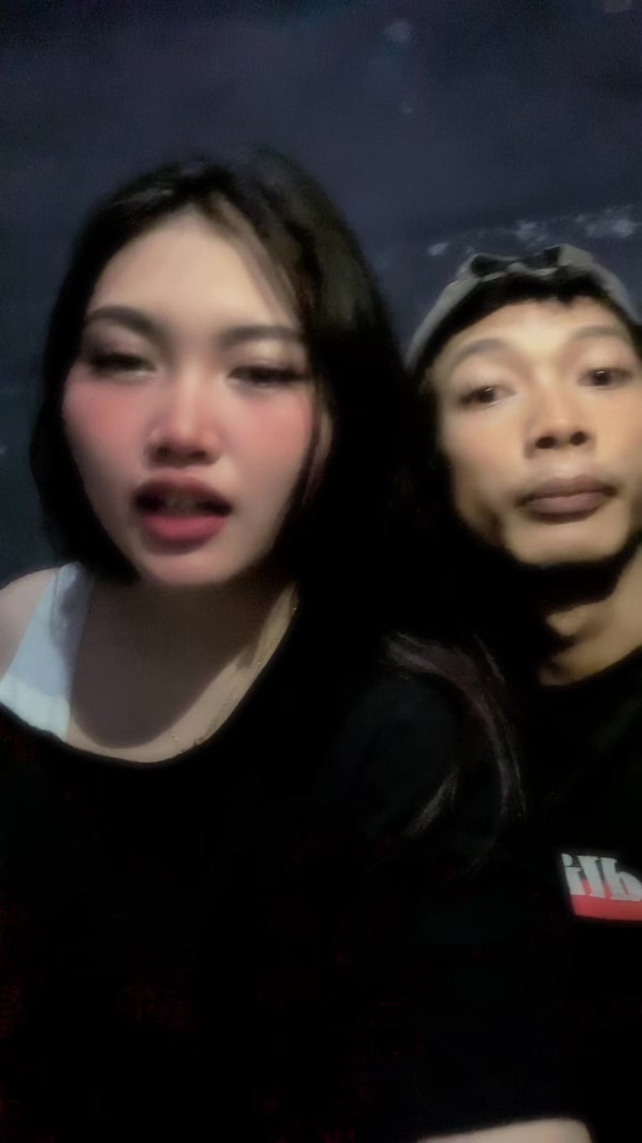 @Lili