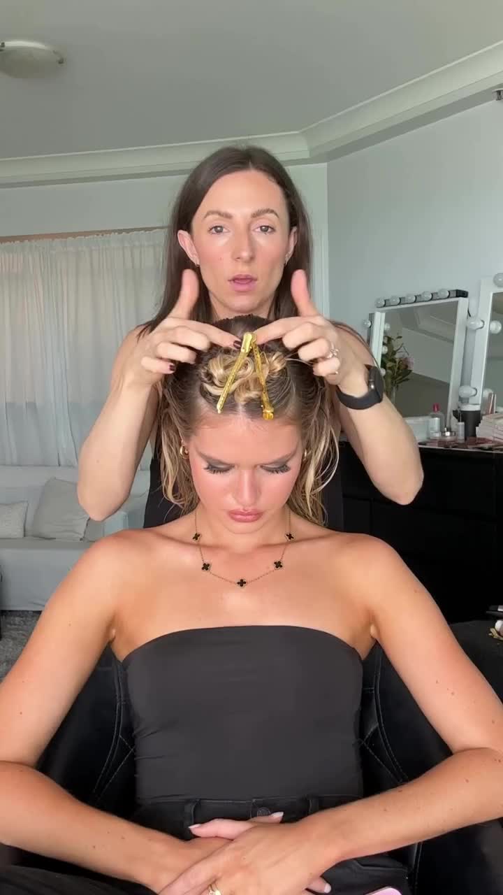 @Audrey_Collins