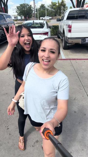 @jassꨄ︎