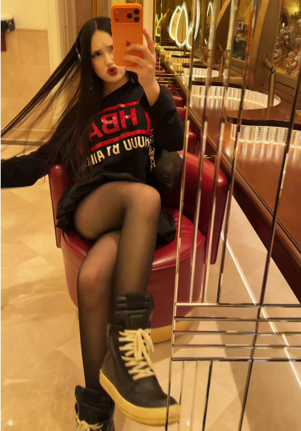 @kirovella🪬