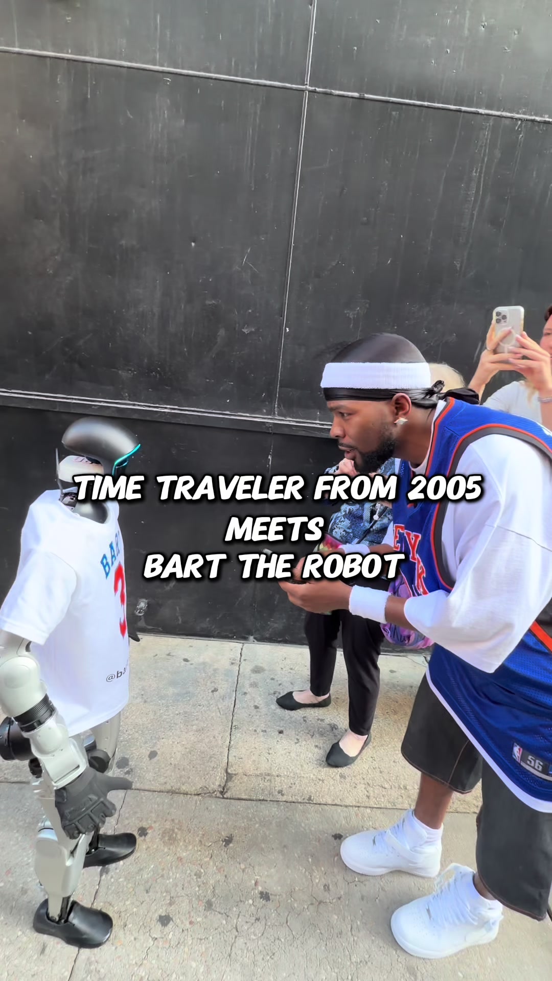 @Time Traveler From 2005