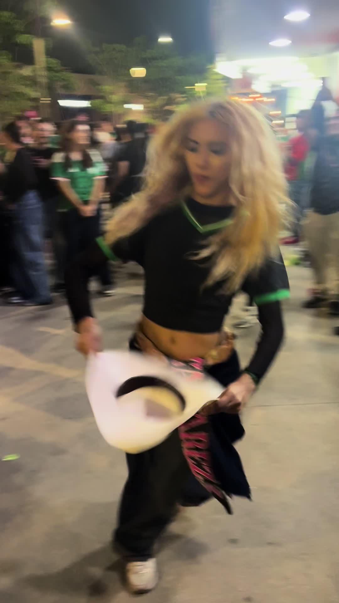 @casarez_jenni
