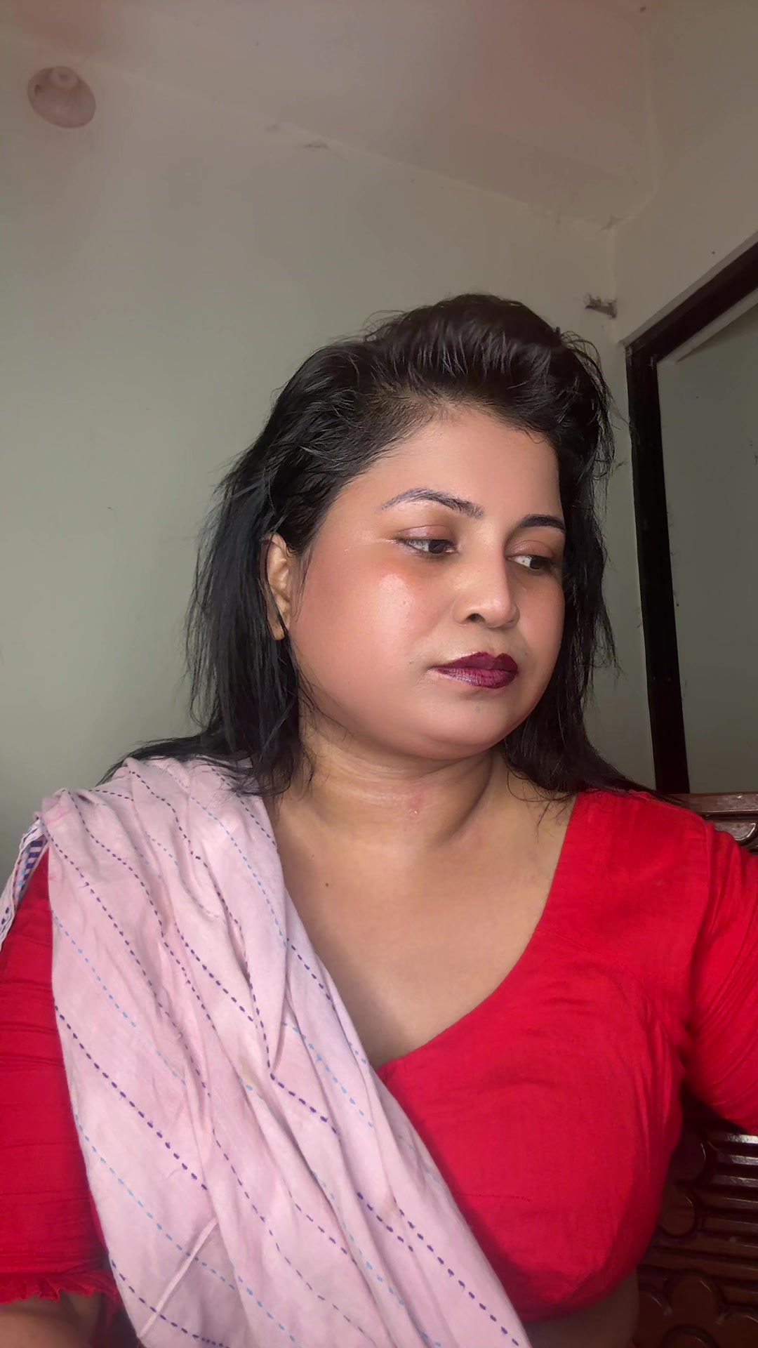 @Sharmin Shila cream apađ