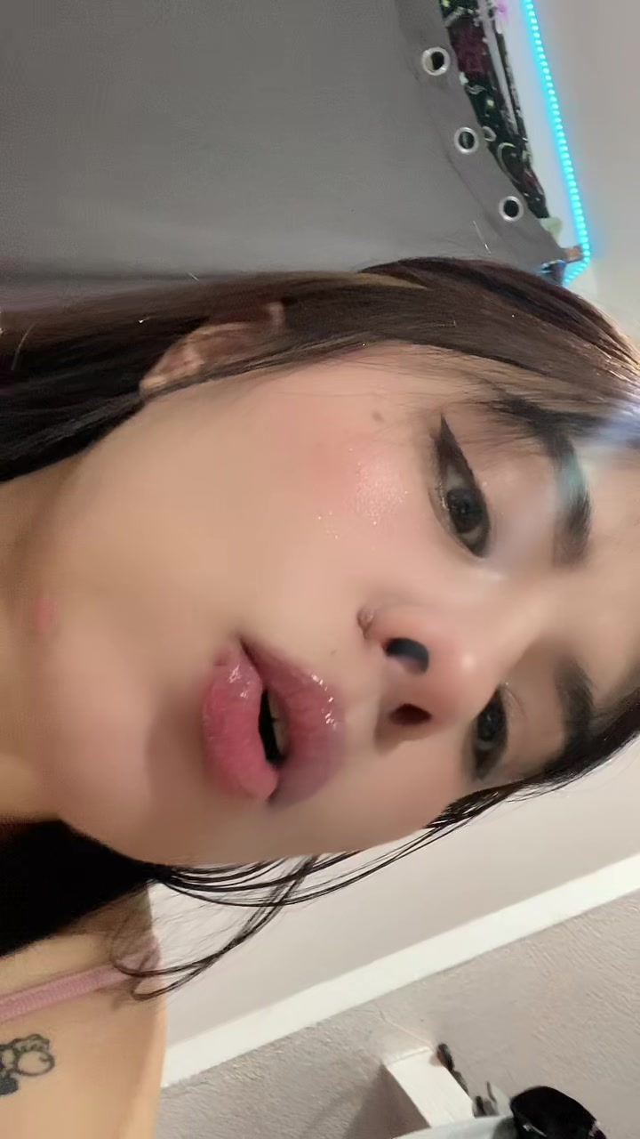 @๐ฌ๐๐๐ค๐ค