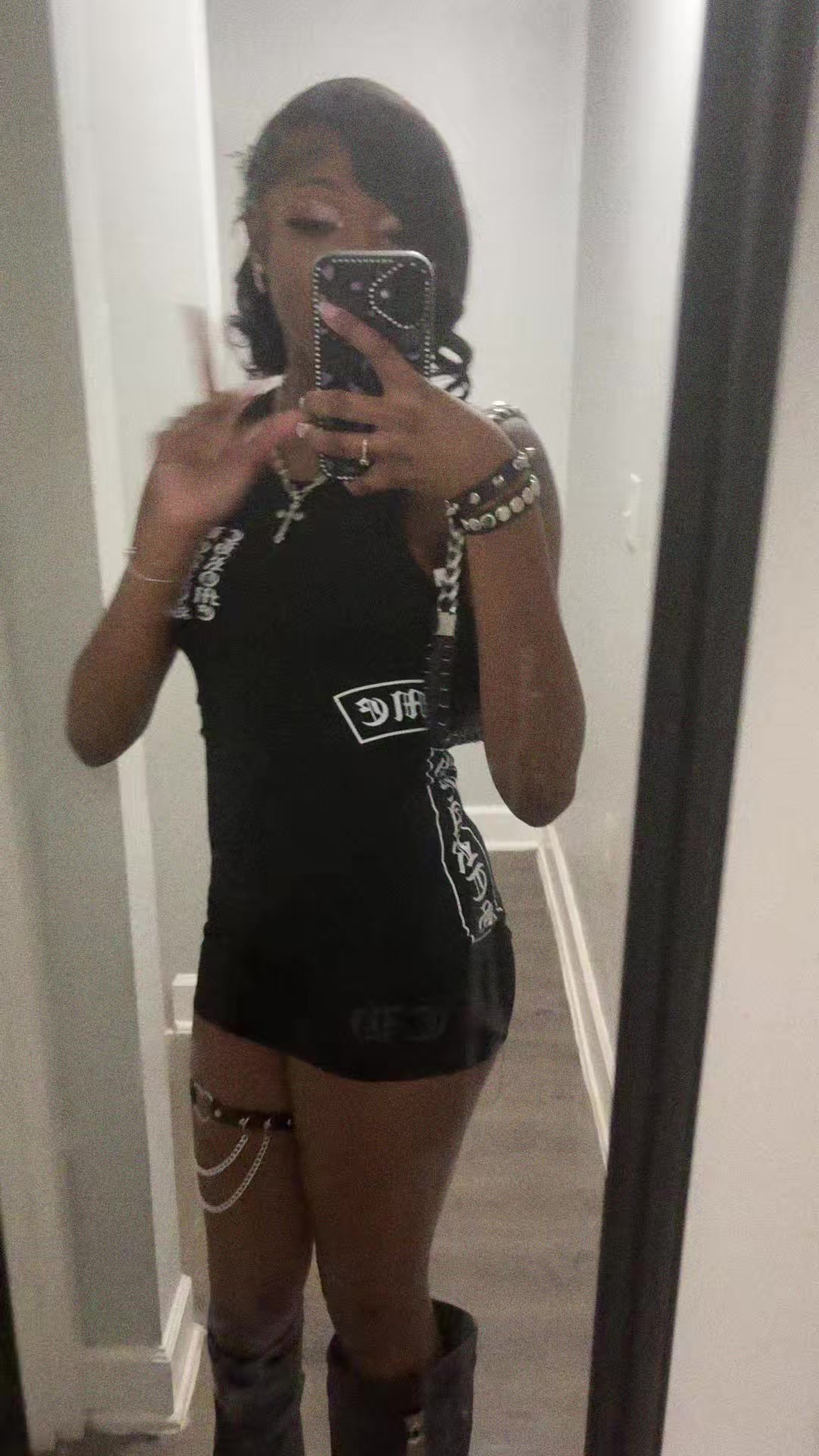 @taniyaa.