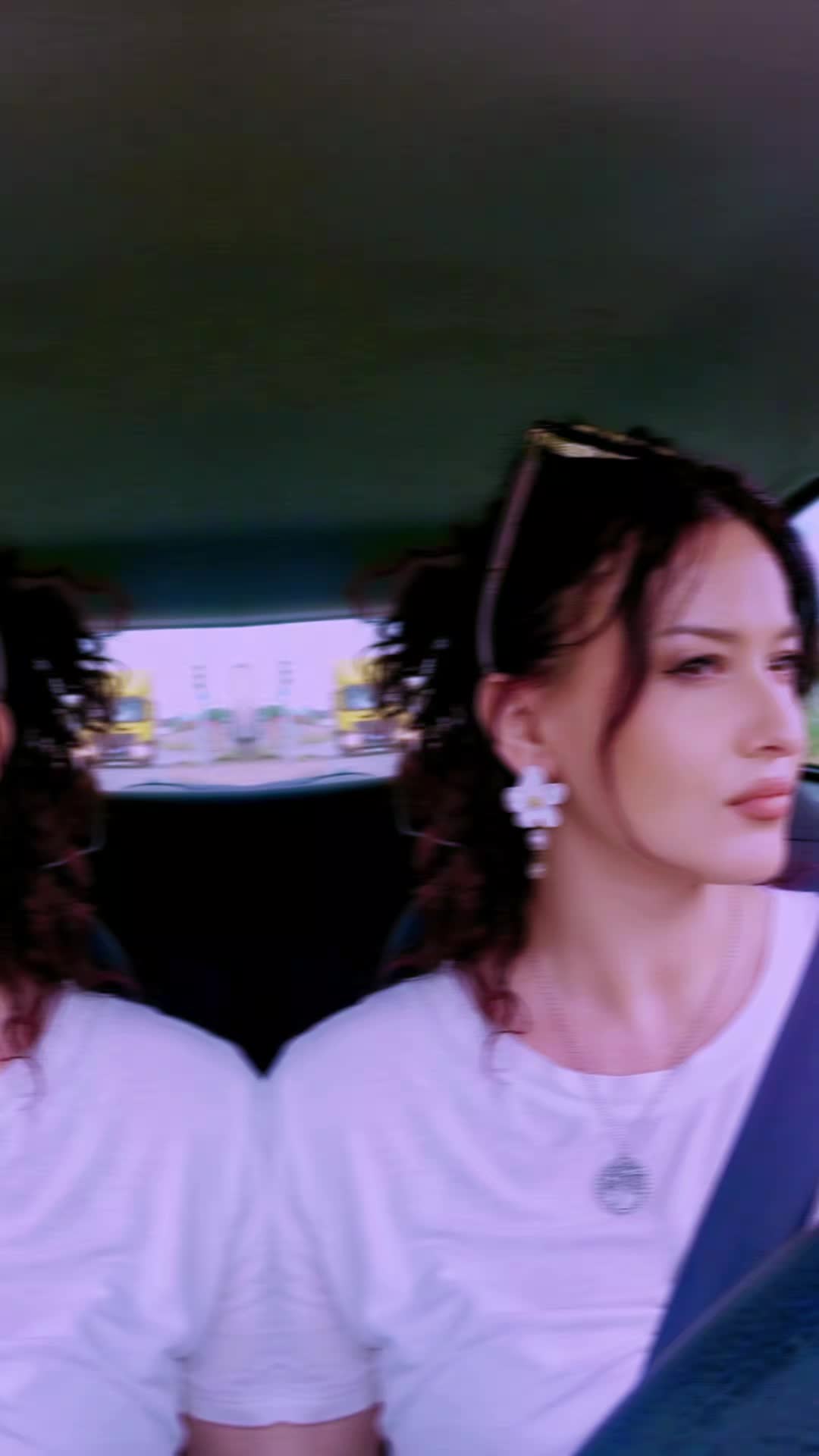 @👑𝕼𝖚𝖊𝖊𝖓 𝖔𝖋 𝕳𝖊𝖆𝖗𝖙𝖘