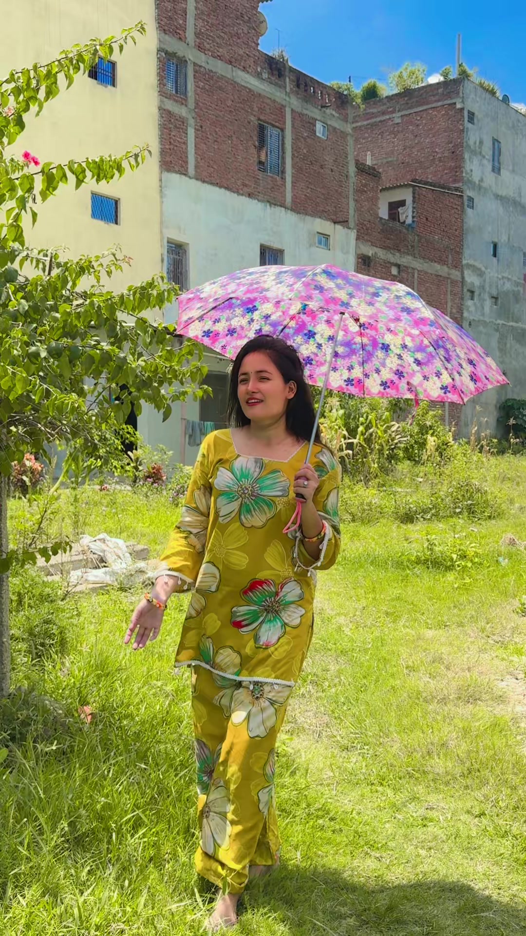 @👑NISHA_THAPA👑