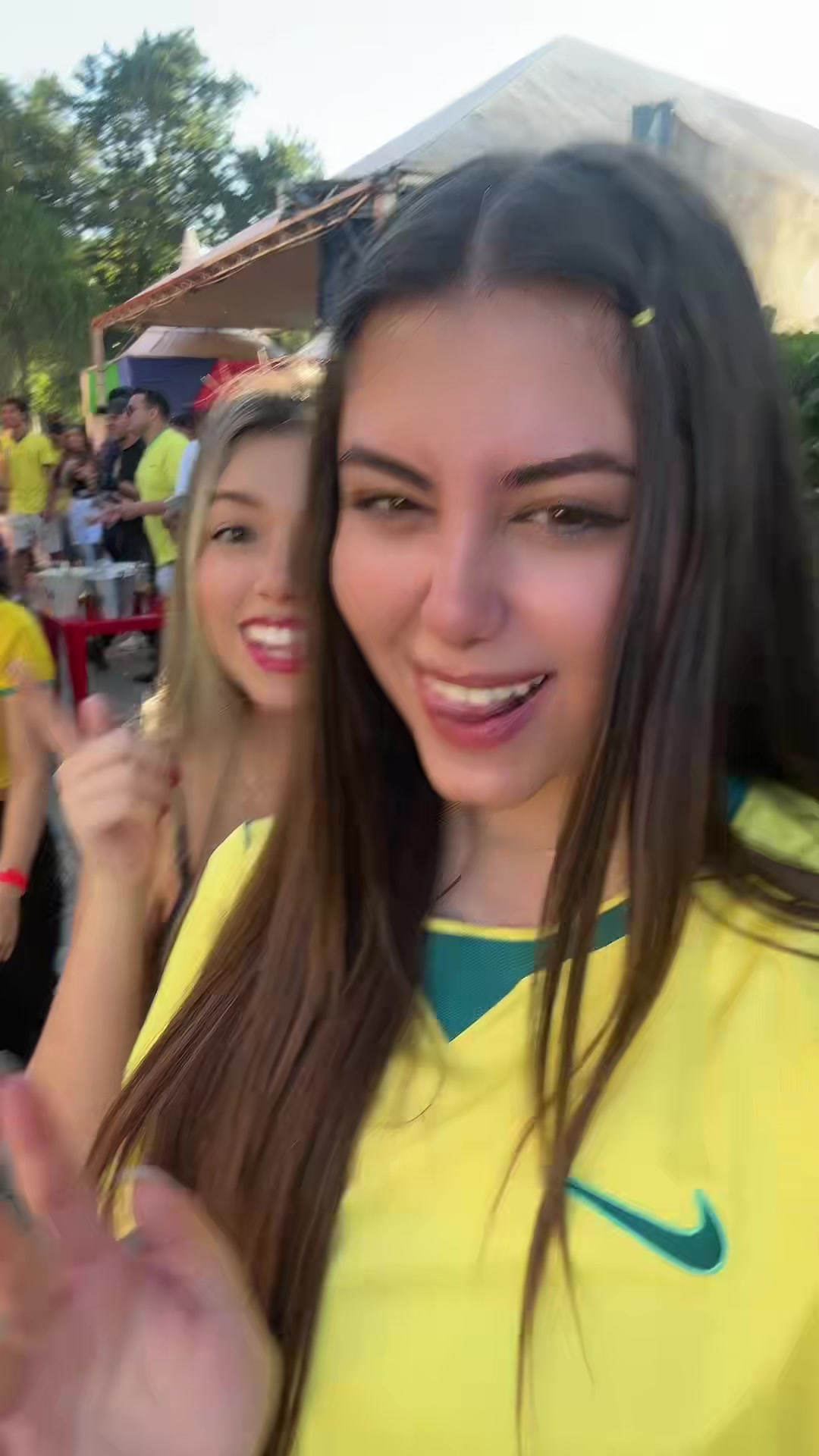 @Lara ❄️🥷