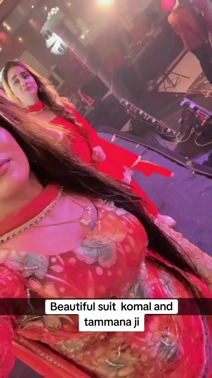 @Aj_Malika011