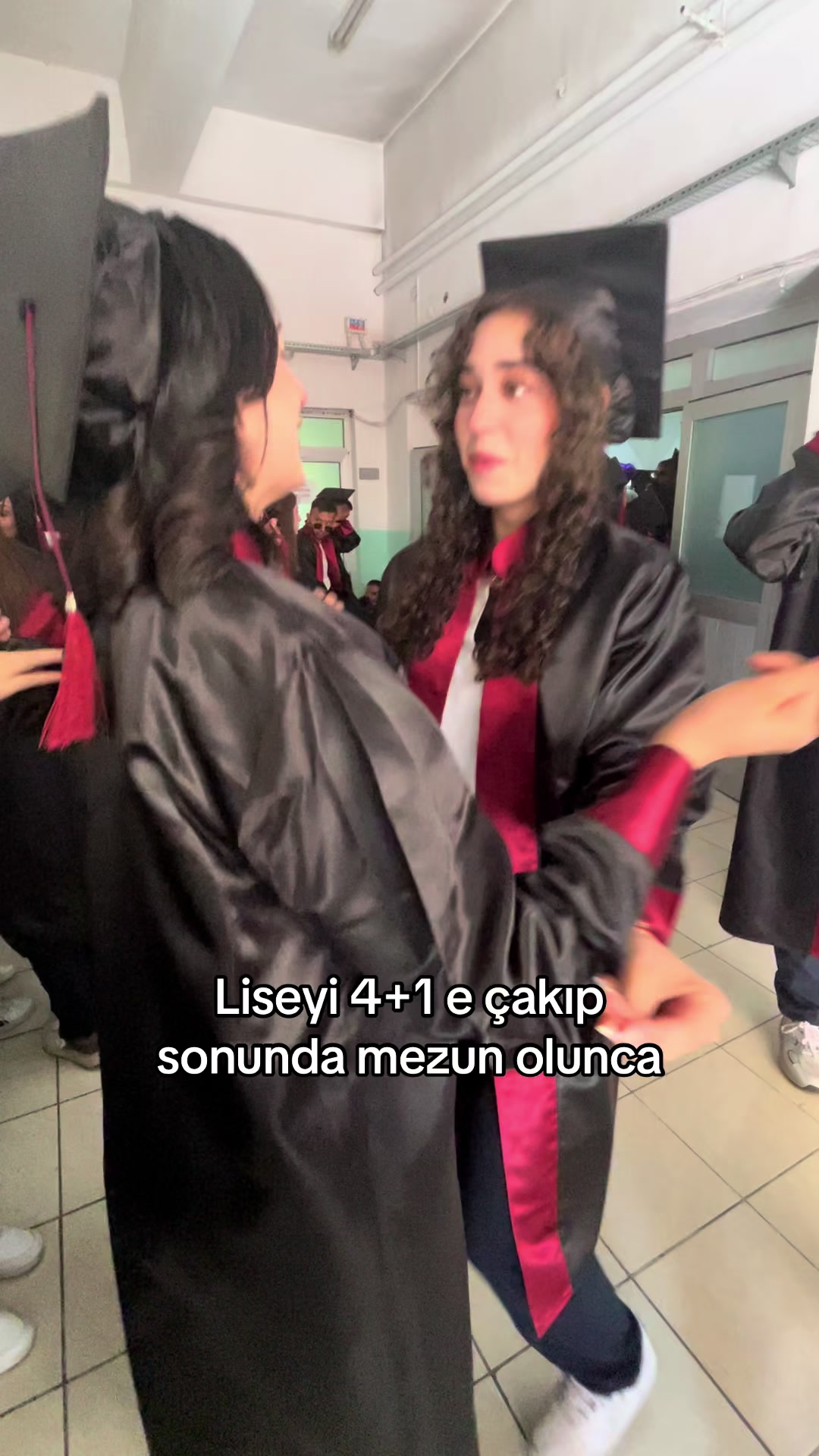 @llhe8na_