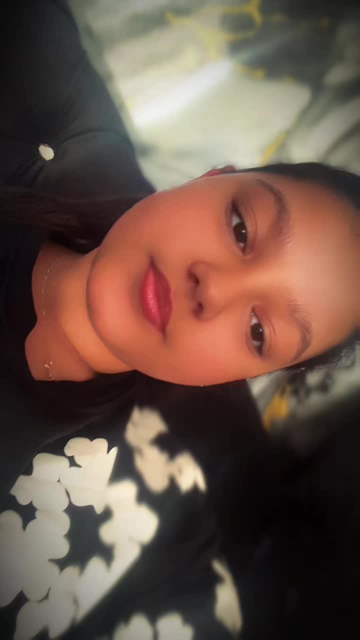 @𝓔𝓵𝓮𝓷𝓪 🖤