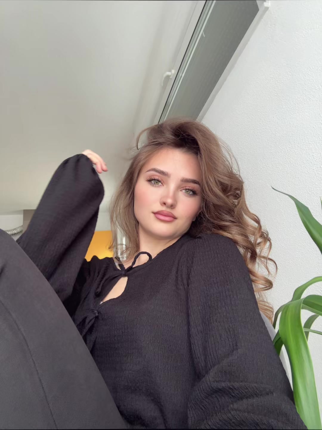 @𝐌𝐈𝐑𝐄𝐋𝐀