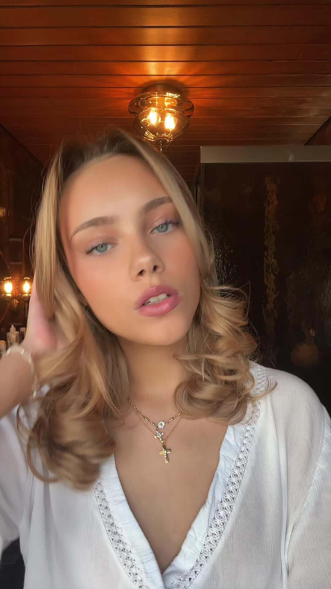 @𝒾𝓃𝑒𝓈𝒶