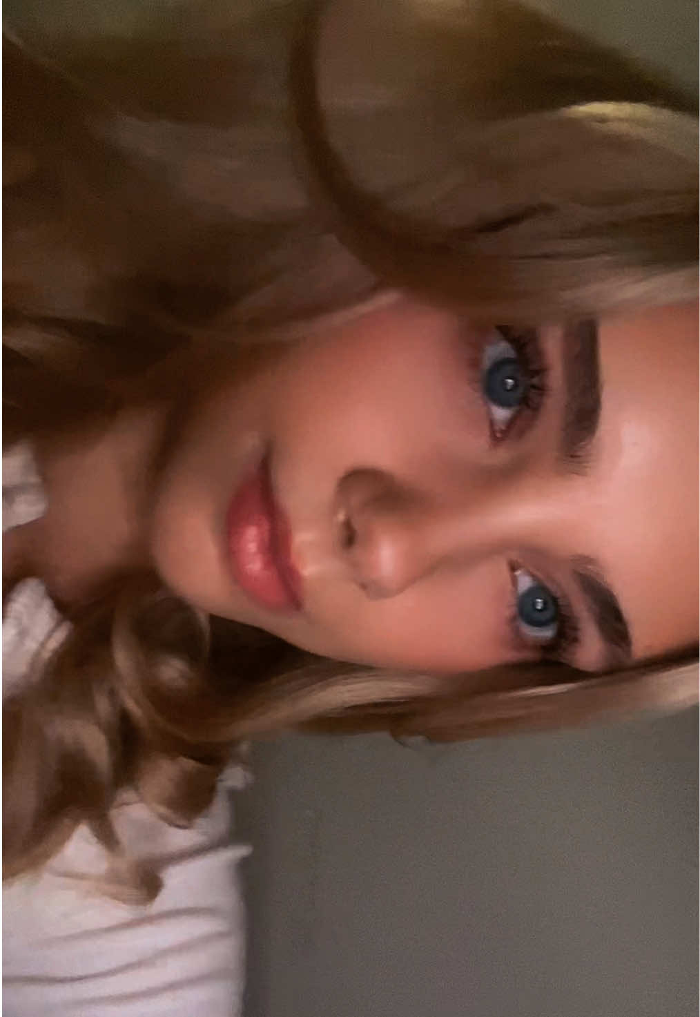 @𝒾𝓃𝑒𝓈𝒶