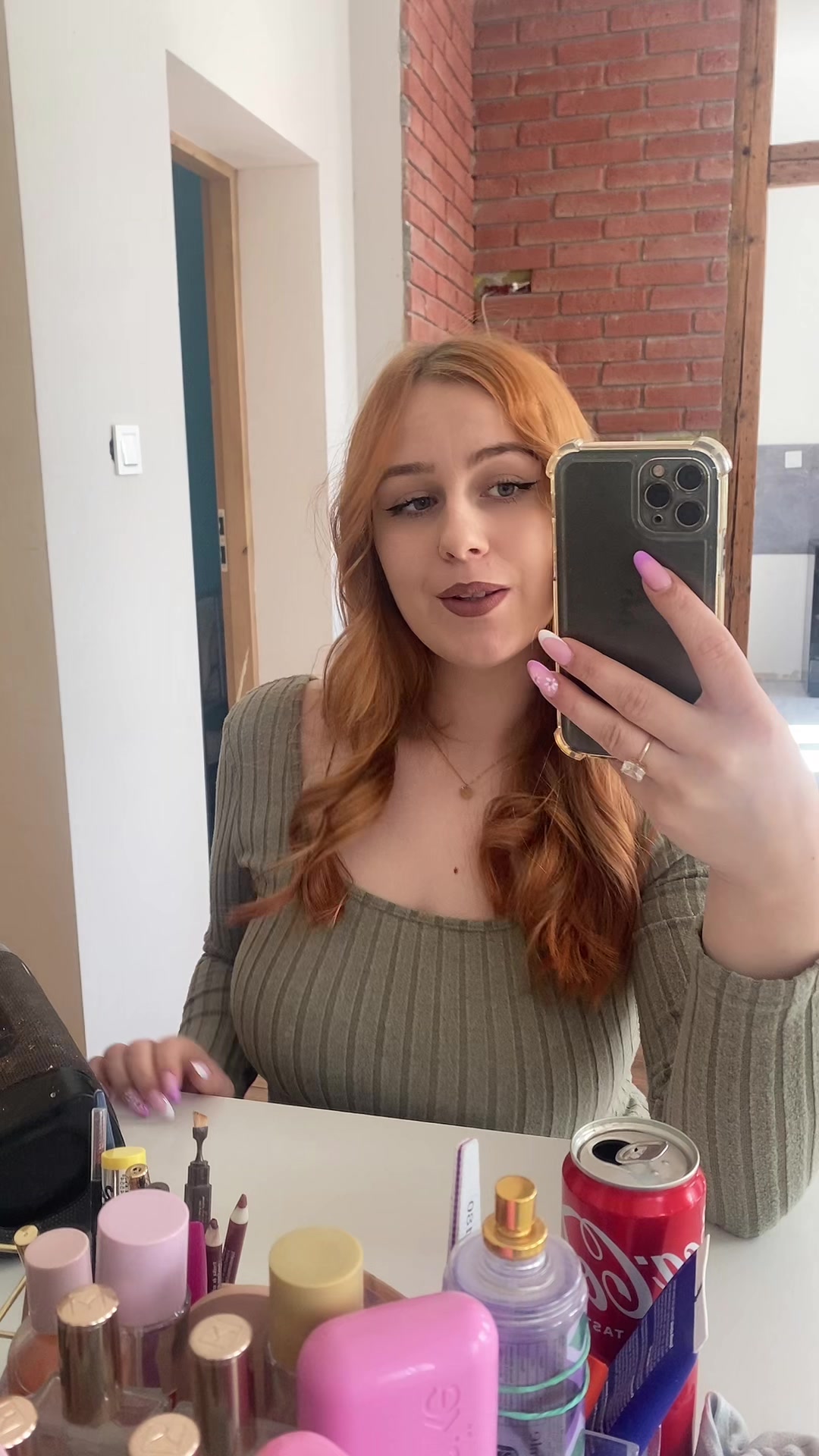 @Zuzaa